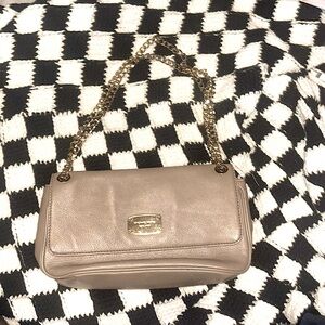 Michael Kors frickin super duper double chainer fawn leather shoulder bagger